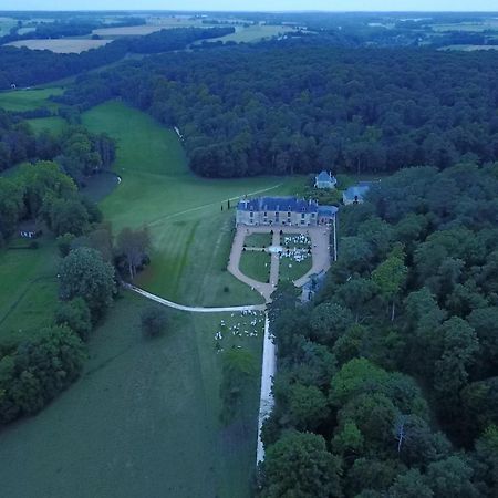Gîte du château d'Hodebert Saint-Paterne-Racan Exterior foto